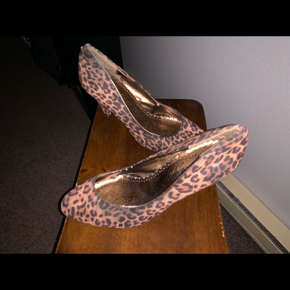 Leopard heels
